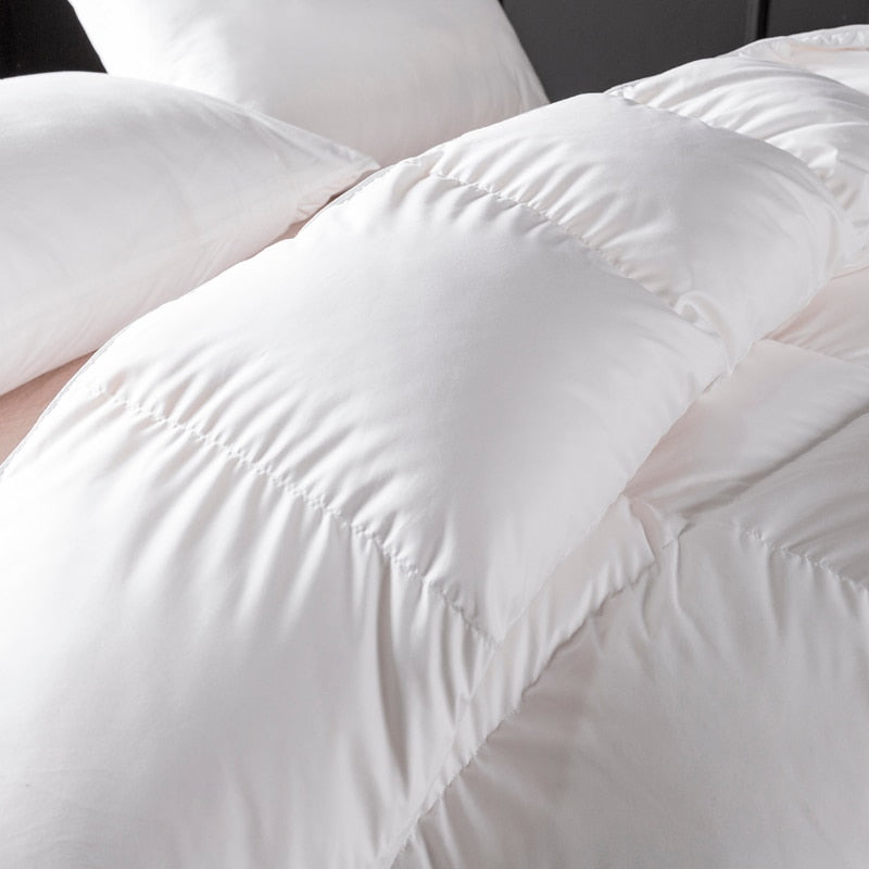 Luxury Bedding Comforter Duvet