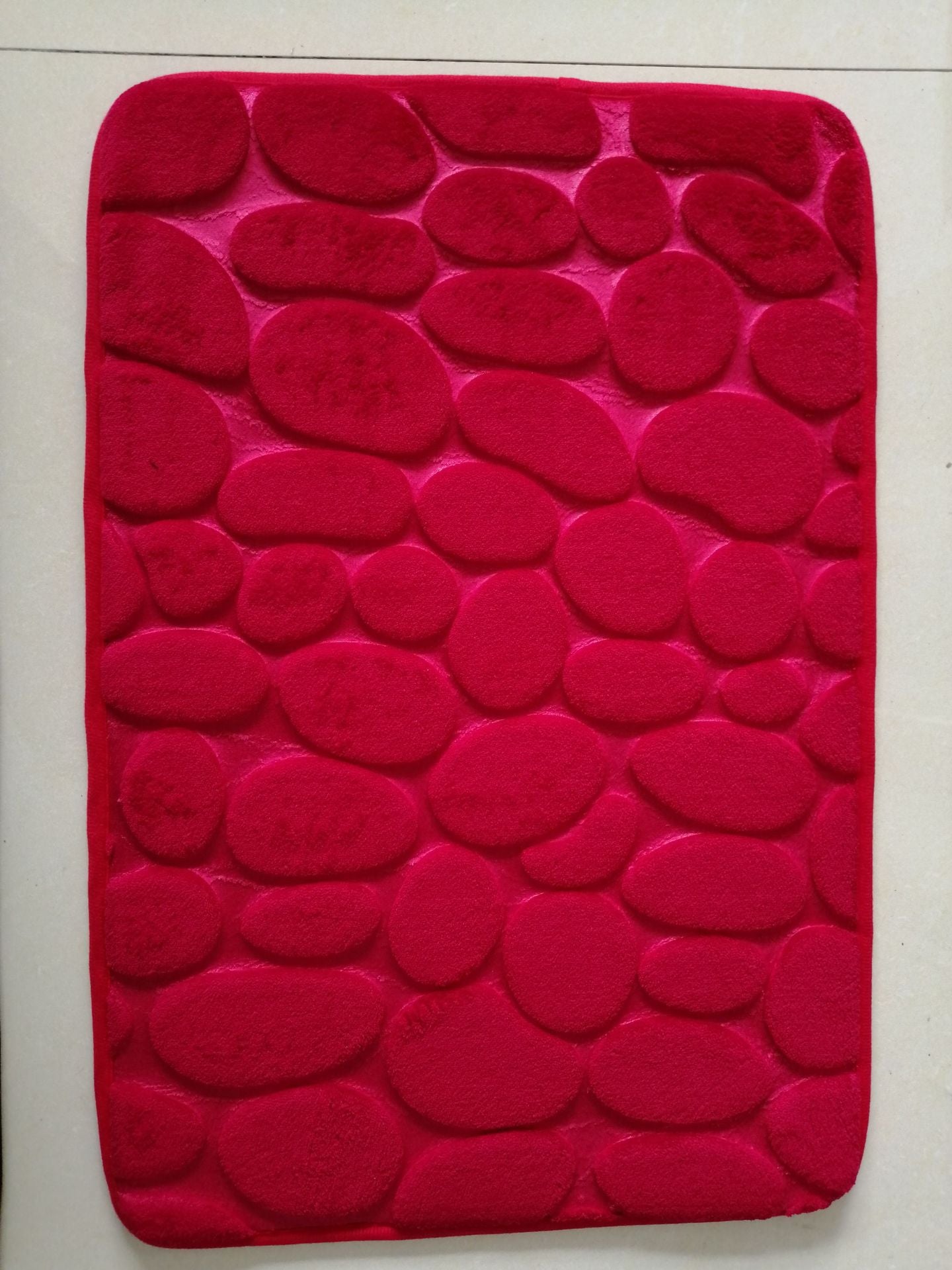 Cobblestone Embossed Bath Mat