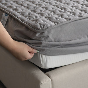 ADOREHOUSE Washable Bed Cover