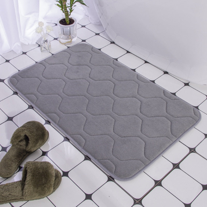 Cobblestone Embossed Floor Mat