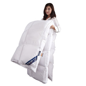 White Goose Down Duvet